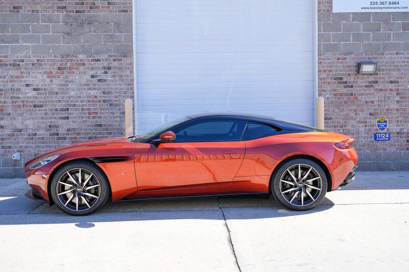 2017 Aston Martin DB11