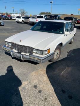 1992 Cadillac DeVille for sale at BRYANT AUTO SALES in Bryant AR