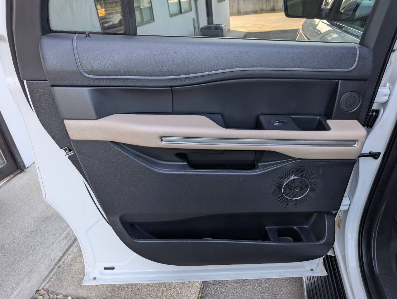 used 2023 Ford Expedition Max car, priced at $45,999