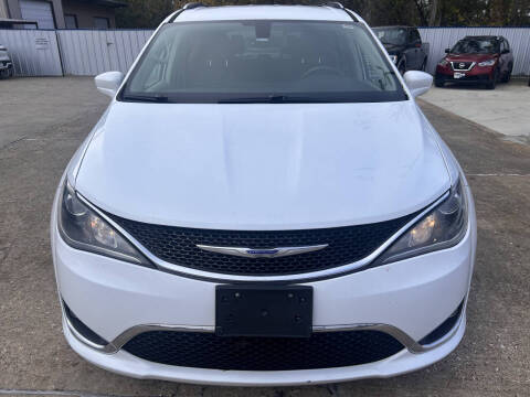 2019 Chrysler Pacifica Touring L