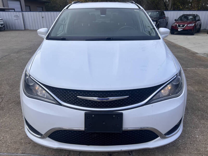 2019 Chrysler Pacifica Touring L