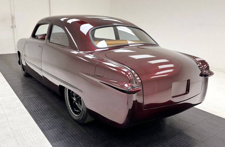 1951 Ford Deluxe