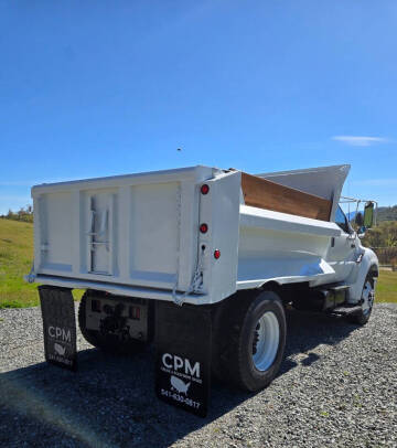 2006 Ford F-650