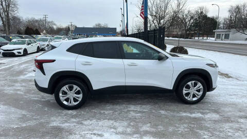 2025 Chevrolet Trax LS