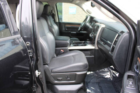 2017 RAM 1500 Laramie