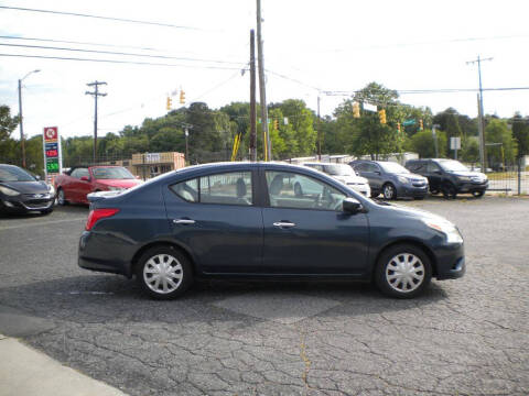 2016 Nissan Versa