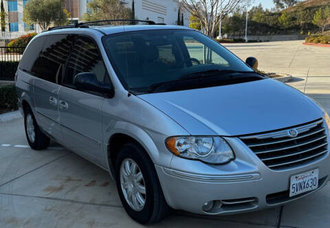 2006 Chrysler Town and Country