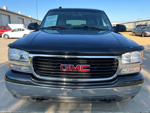 2004 GMC Yukon XL for sale at Star Motors in Brookings SD