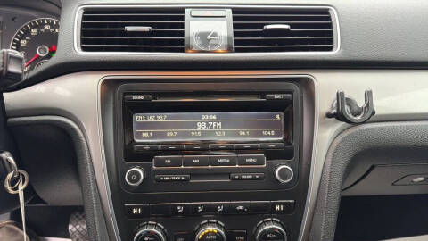 2012 Volkswagen Passat S PZEV