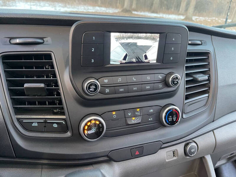 2022 Ford Transit 250