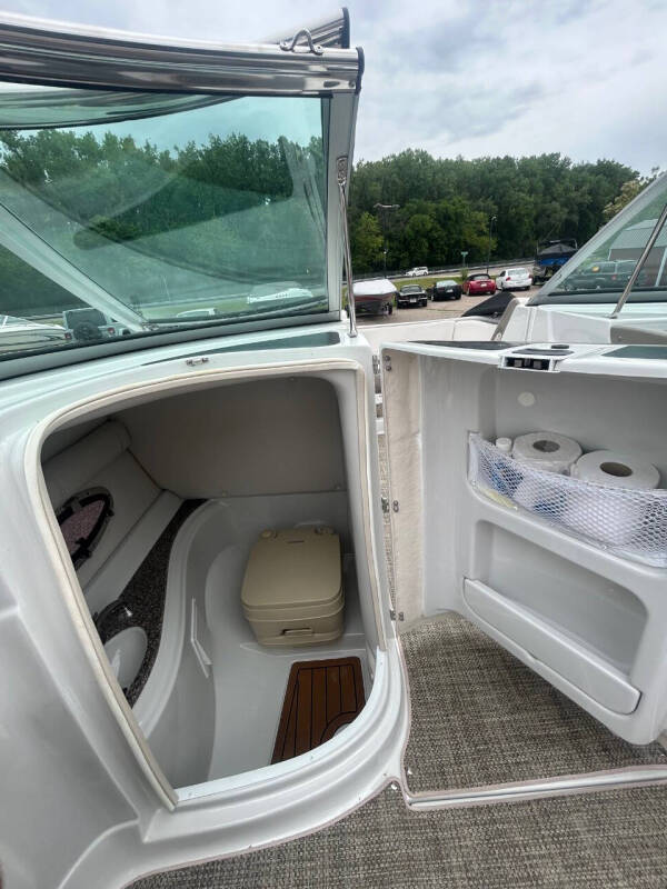 2018 Crownline E23 EC