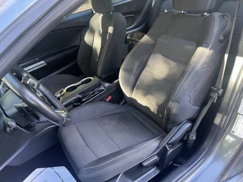 2016 Ford Mustang V6