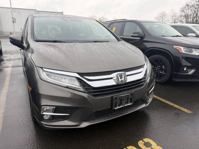 2018 Honda Odyssey Elite's photo