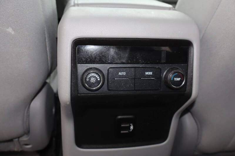 2018 GMC Acadia SLE-2