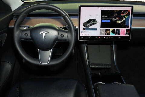 2020 Tesla Model 3 Long Range
