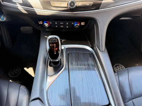 2018 Buick Enclave Essence