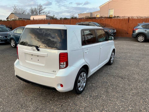2014 Scion xB