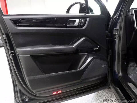 2020 Porsche Cayenne S