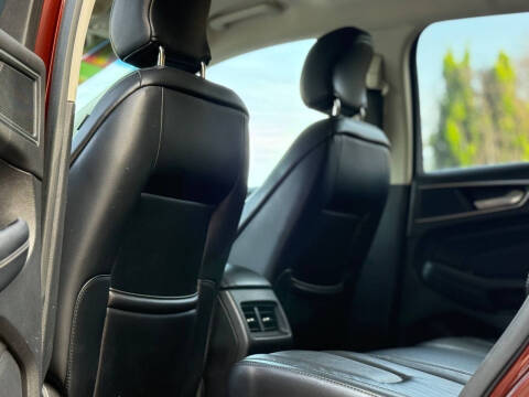 2015 Ford Edge Titanium