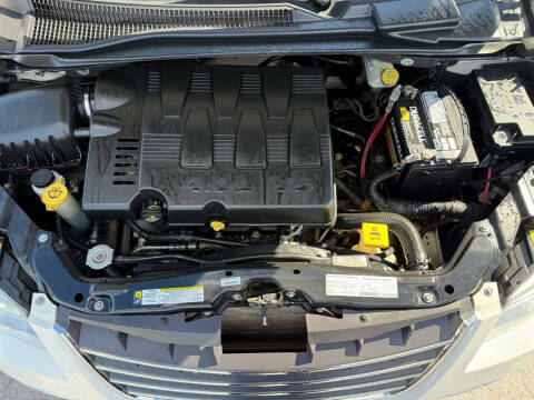 2008 Chrysler Town and Country Limited