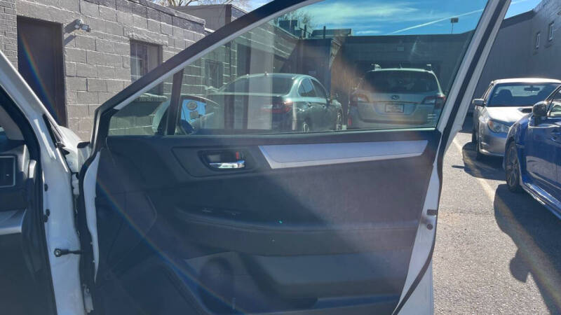 2017 Subaru Outback 2.5i Premium