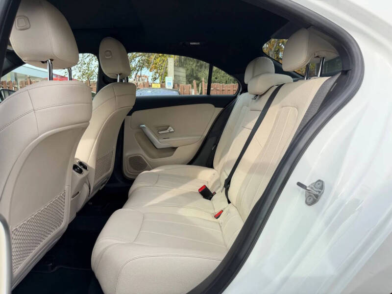 2019 Mercedes-Benz A-Class A 220