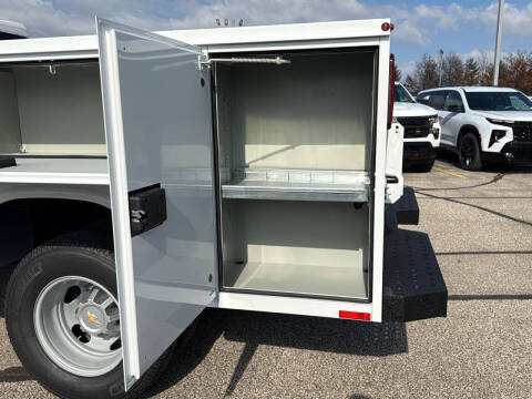 2026 Chevrolet Silverado 3500HD CC Work Truck