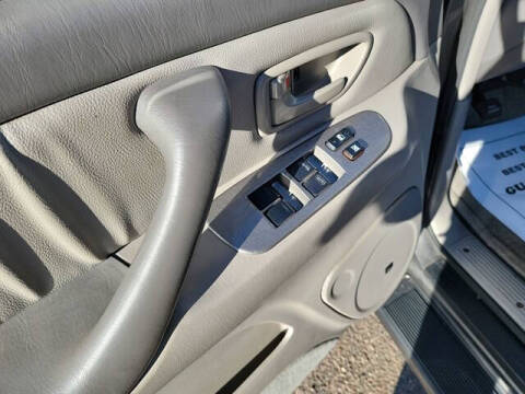 2003 Toyota Sequoia Limited