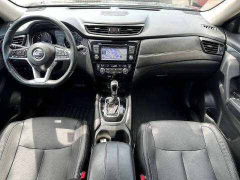 2017 Nissan Rogue SL