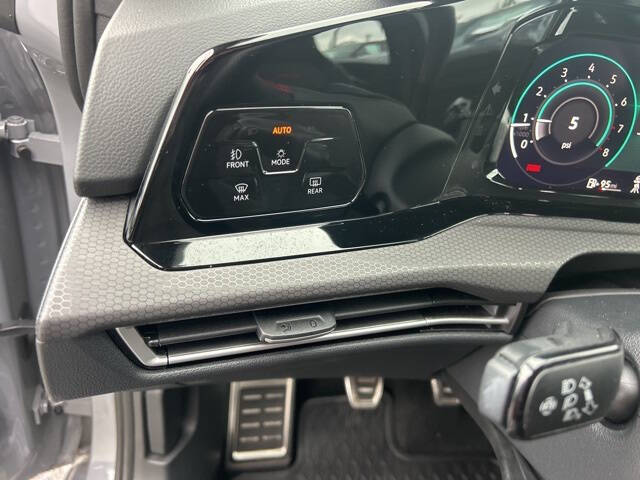 2024 Volkswagen Golf GTI 380 S