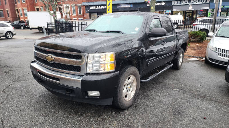 2009 Chevrolet Silverado 1500 for sale at Motor City in Boston MA