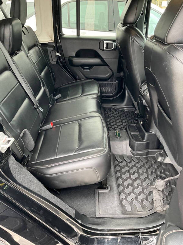 Used 2020 Jeep Wrangler Unlimited Sahara with VIN 1C4HJXEN9LW120345 for sale in Warwick, RI