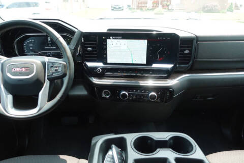 2023 GMC Sierra 1500 Elevation