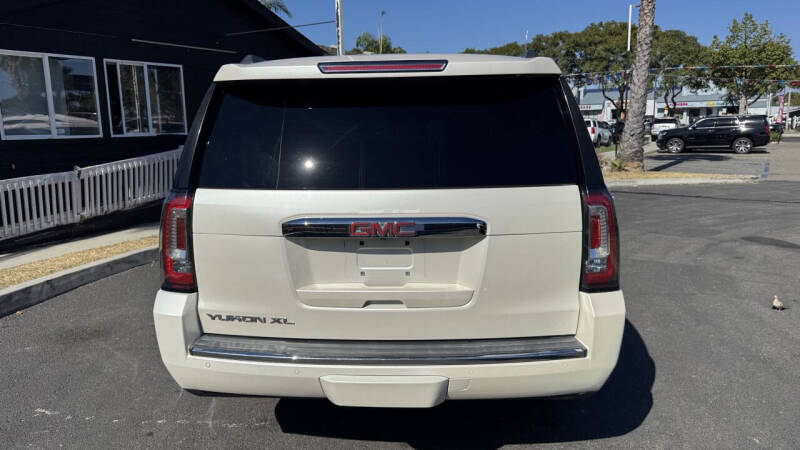 2015 GMC Yukon XL Denali