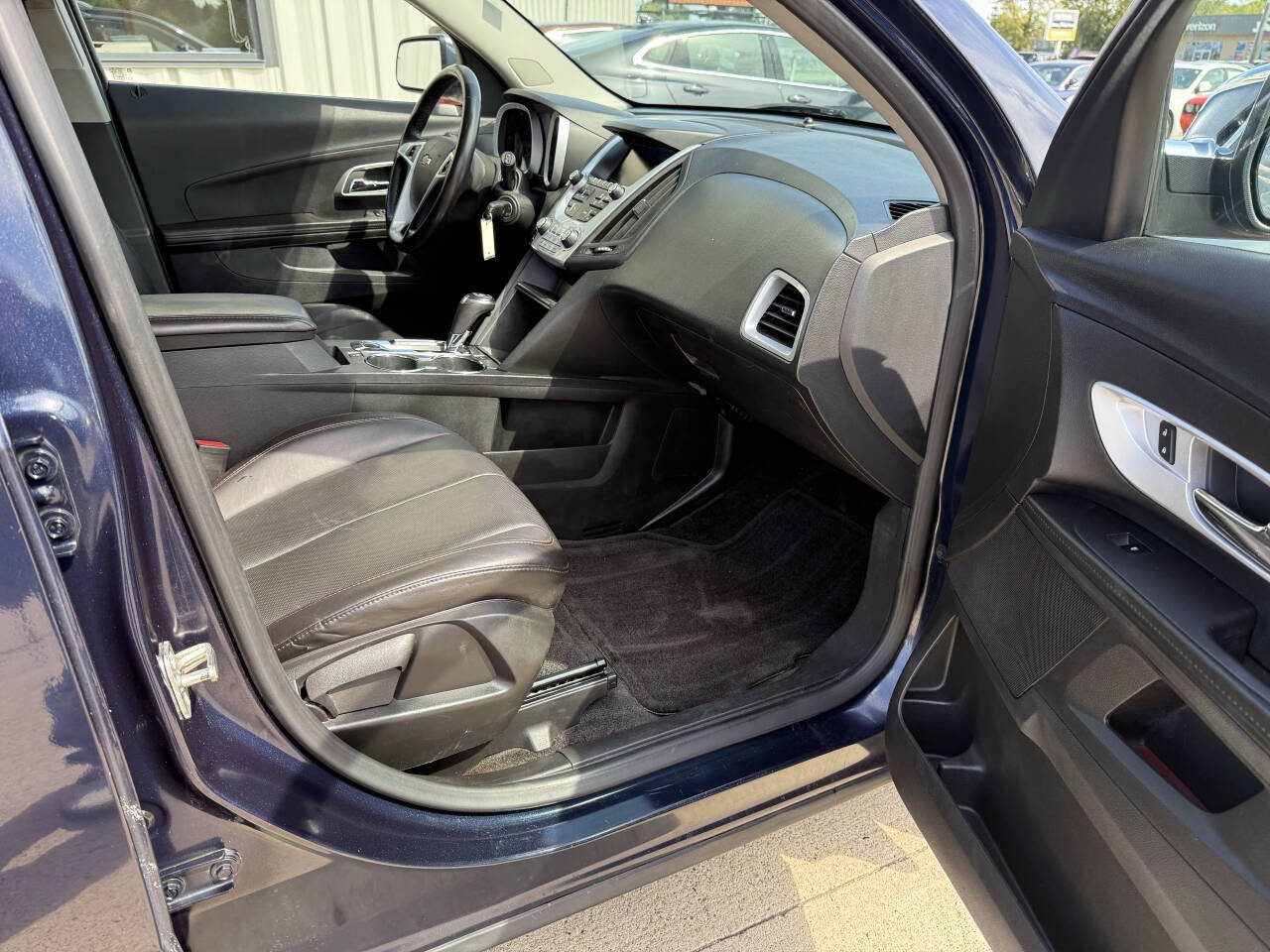 2016 Chevrolet Equinox LTZ photo 11