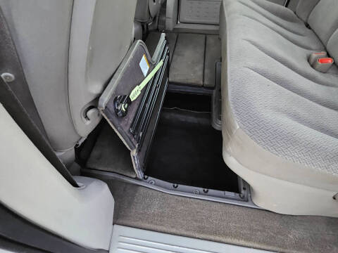 2006 Dodge Grand Caravan SE