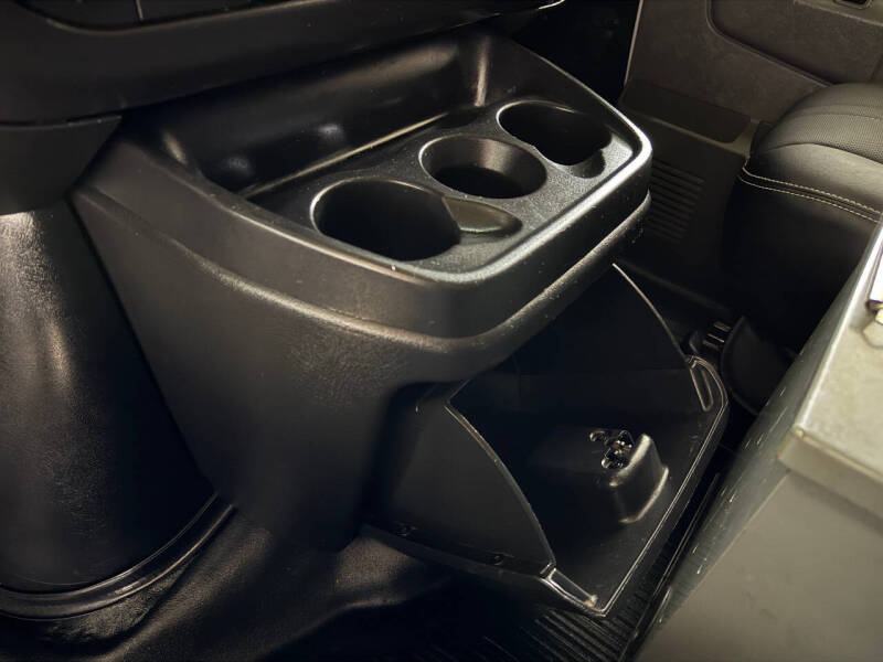 2018 Chevrolet Express 2500