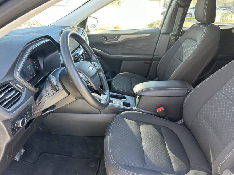 2024 Ford Escape Active