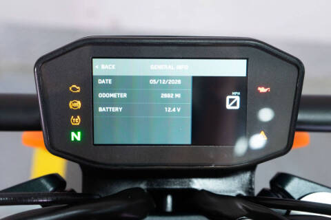 2023 KTM 790 Duke