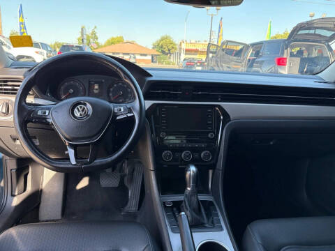 2020 Volkswagen Passat SE