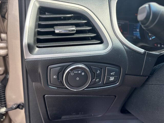 2020 Ford Edge SEL
