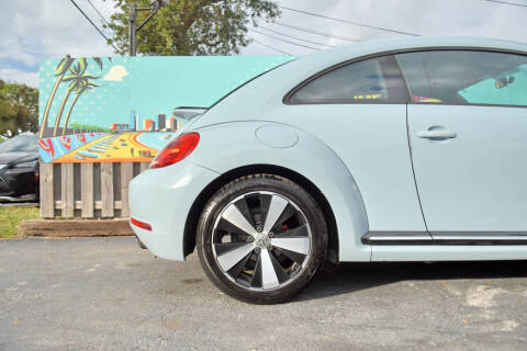 2014 Volkswagen Beetle R-Line PZEV