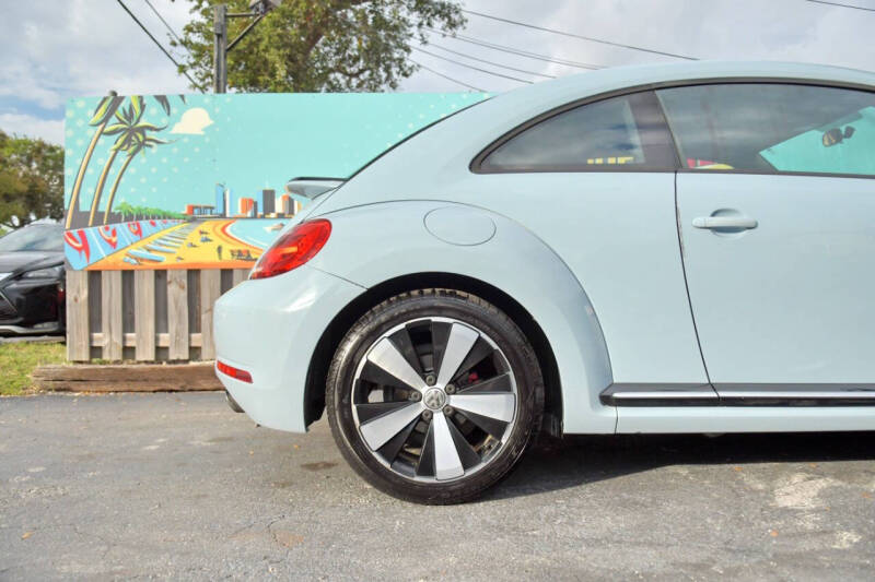 2014 Volkswagen Beetle R-Line PZEV