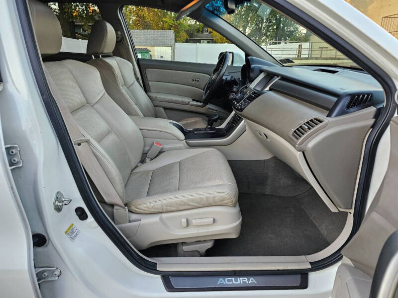 2011 Acura RDX Technology Package photo 25