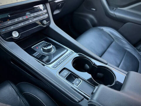 2017 Jaguar F-PACE S