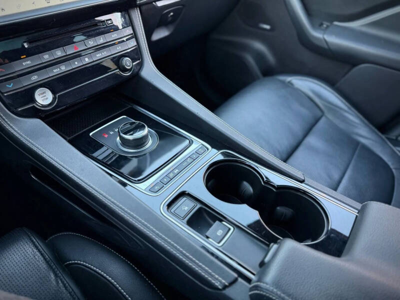 2017 Jaguar F-PACE S