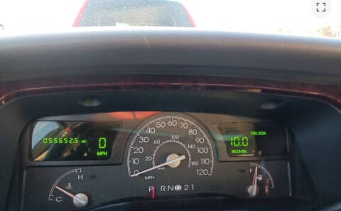 2004 Lincoln Town Car Ultimate