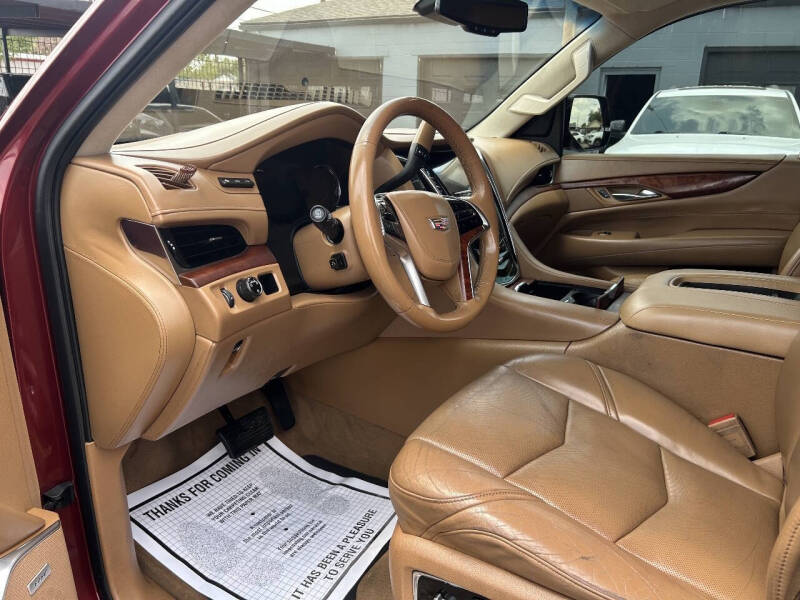 2016 Cadillac Escalade Platinum
