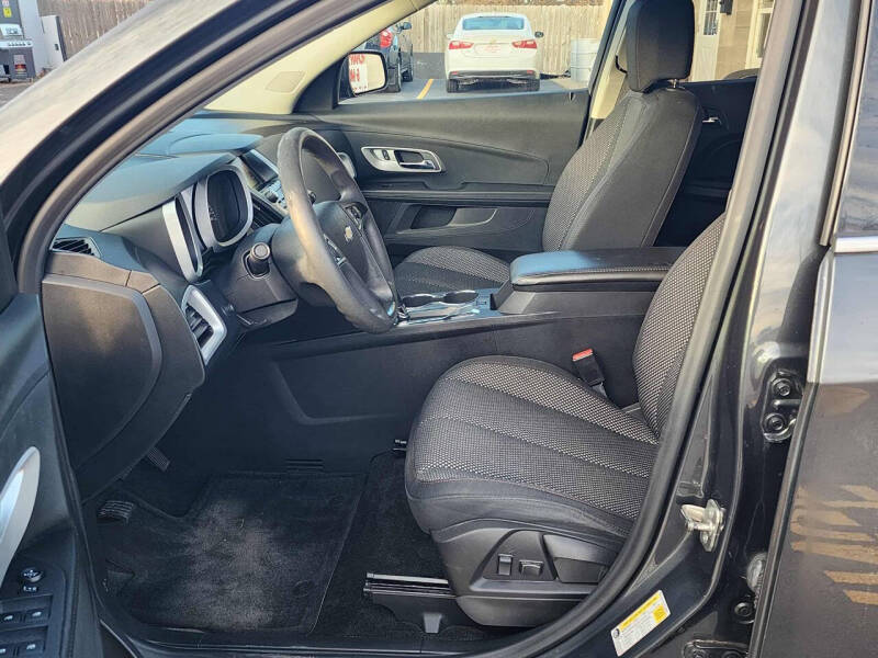 2017 Chevrolet Equinox LS