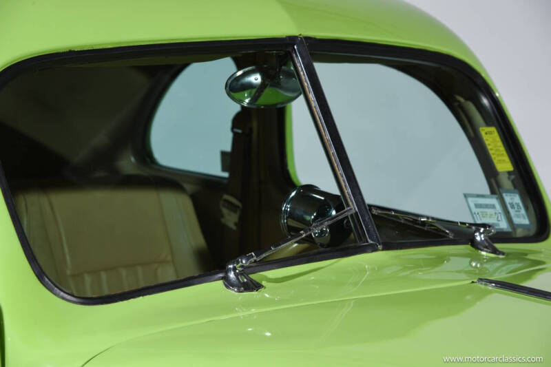 1940 Ford Deluxe